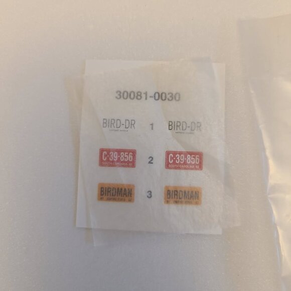 AMT 1962 Ford Thunderbird Model KIT 30081 1/25  open box - Picture 9 of 9